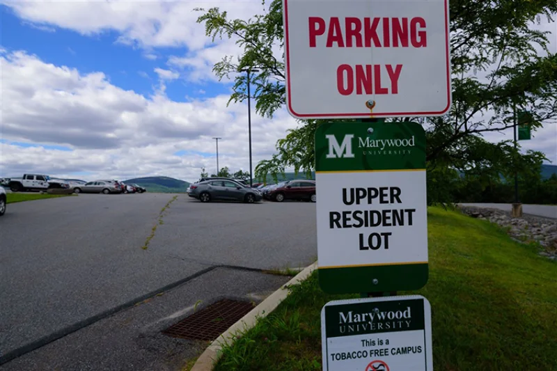 ${content.imageAlternativeText}