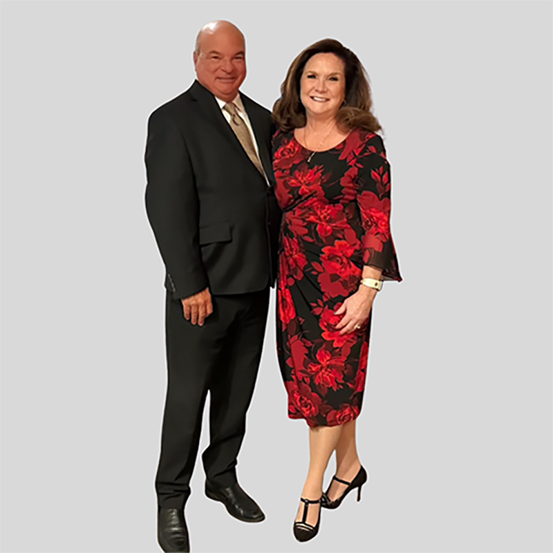 A full body photo of Christopher Tarletsky and Noreen Tarletsky